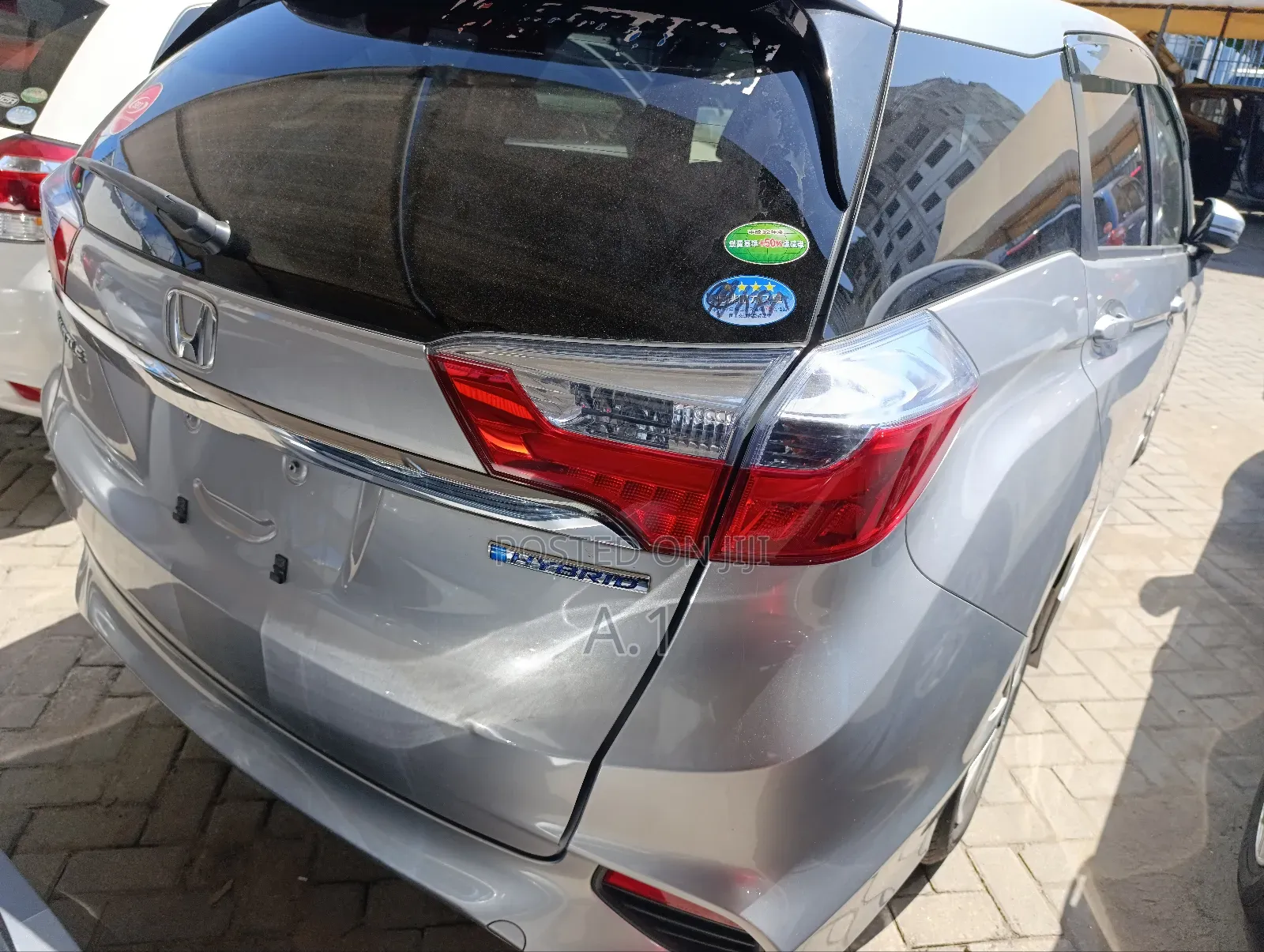 Honda Fit Shuttle 1.5 Hybrid 2WD 2018 Silver