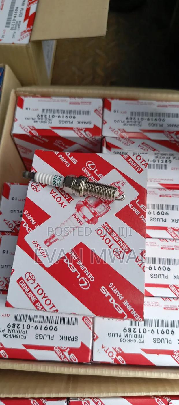 Plugs High Quality 50000km to 60000kms Service - thumbnail 2