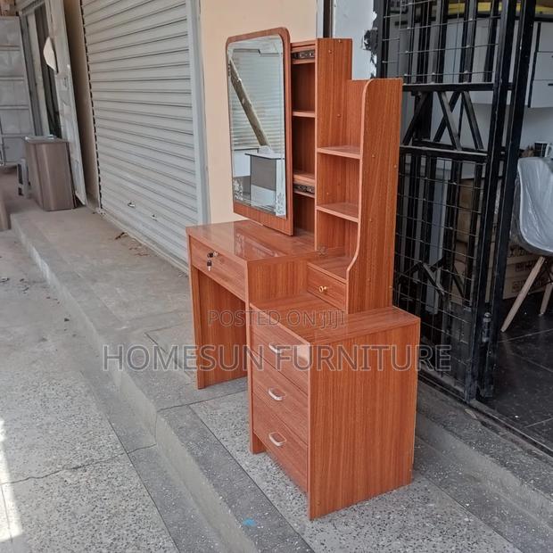 Dressing Mirror Table - main view