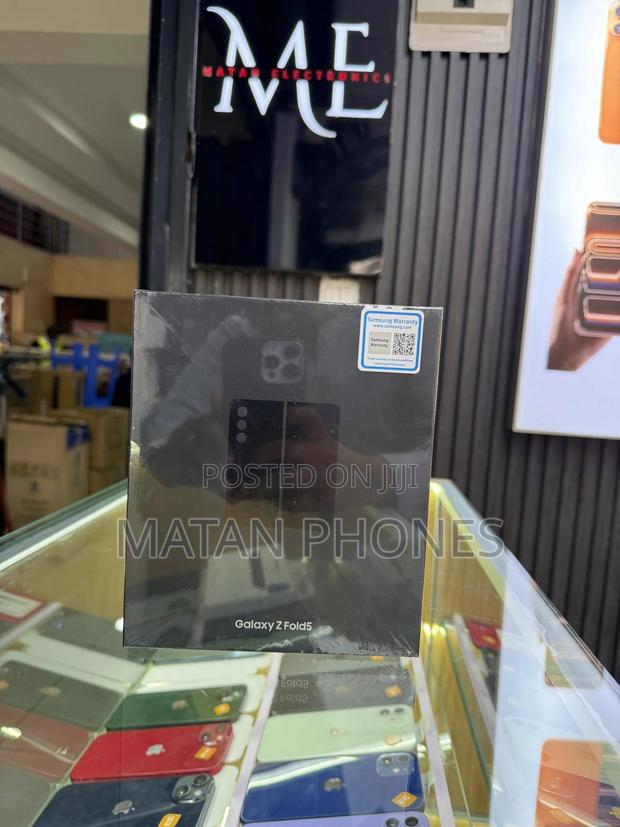 Samsung Galaxy Z Fold 5 256 GB Black - thumbnail 3