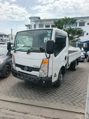 Nissan Atlas