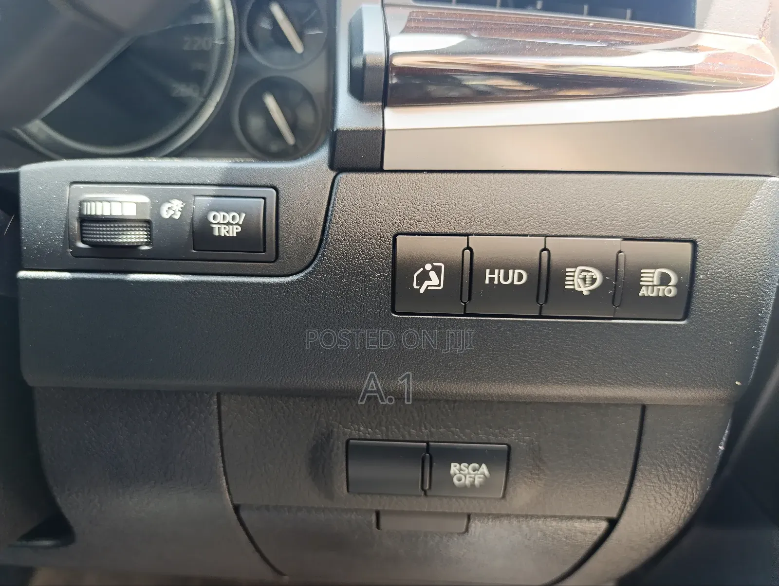 Lexus LX 570 AWD 2018 White
