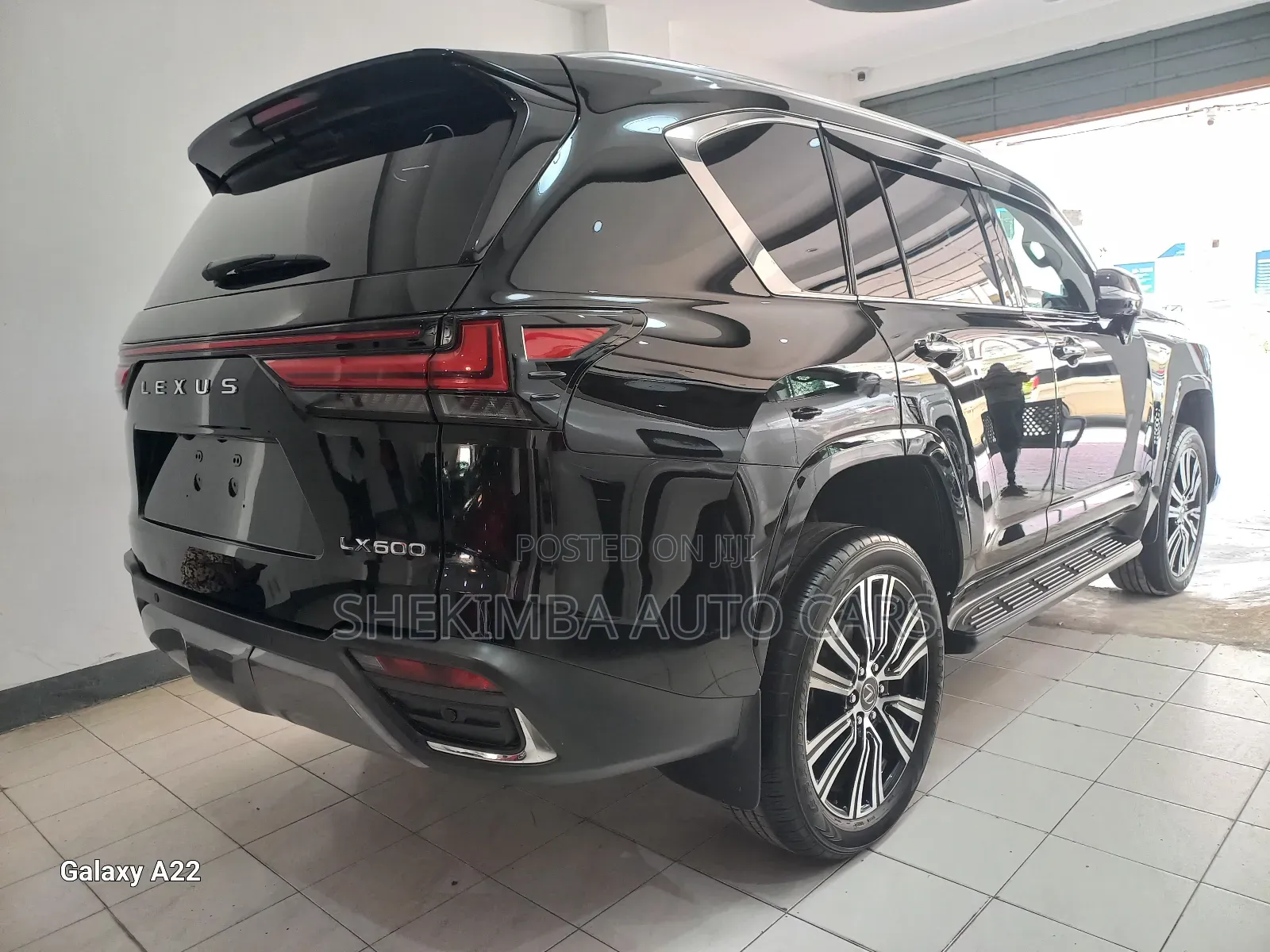 Lexus LX LX 600 2023 Black