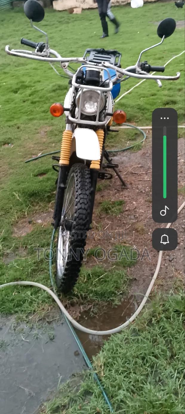 Suzuki Access 125 2006 White - thumbnail 5