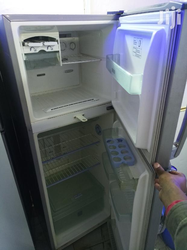 Samsung Fridge - thumbnail 5