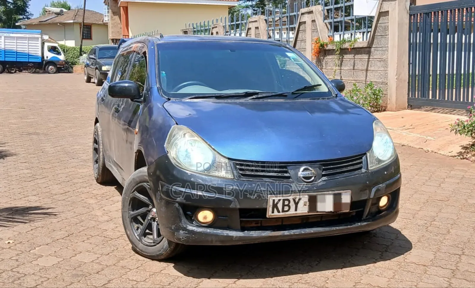 Nissan Advan 2007 Blue