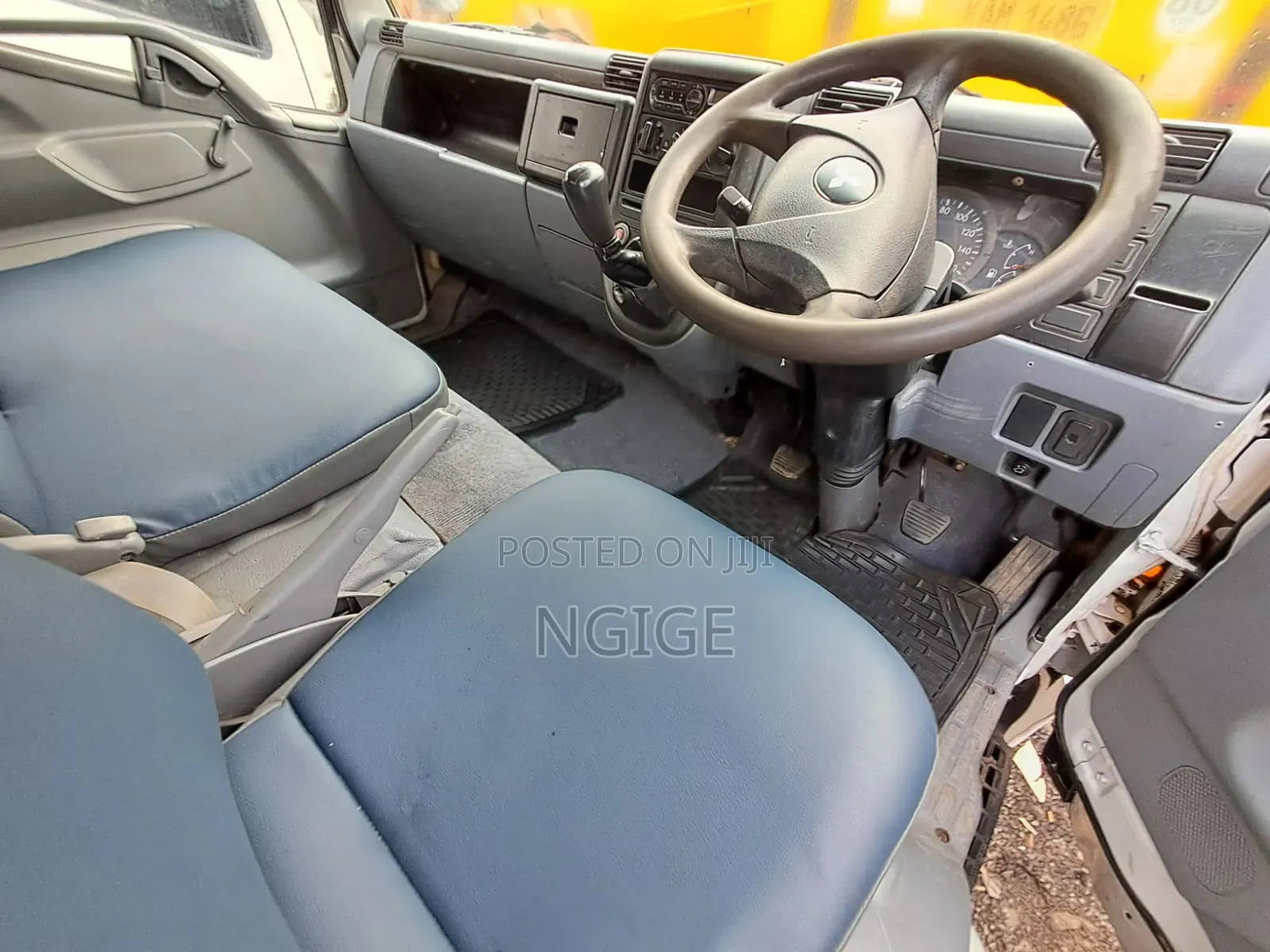 Mitsubishi Canter Truck