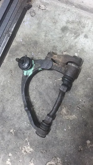 Toyota 7 L Upper Arm