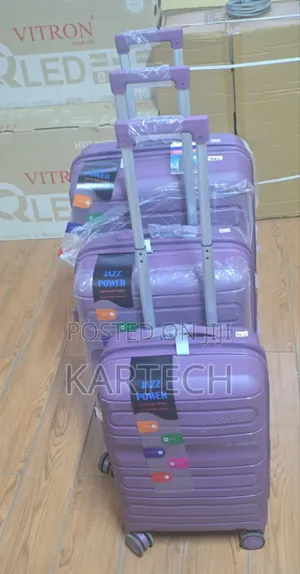 Stylish 3-in-1 Rolling Suitcase Travel Set Large, Medium Cabin Size