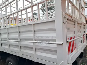 Isuzu NQR Lorry