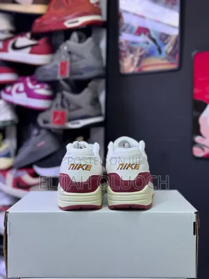 Air Max 1 Lx “Team Red”
