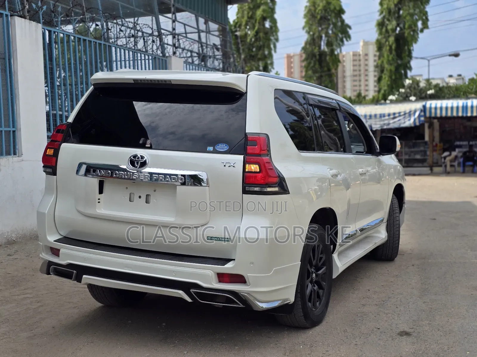 Toyota Land Cruiser Prado 2.8 2019 Pearl