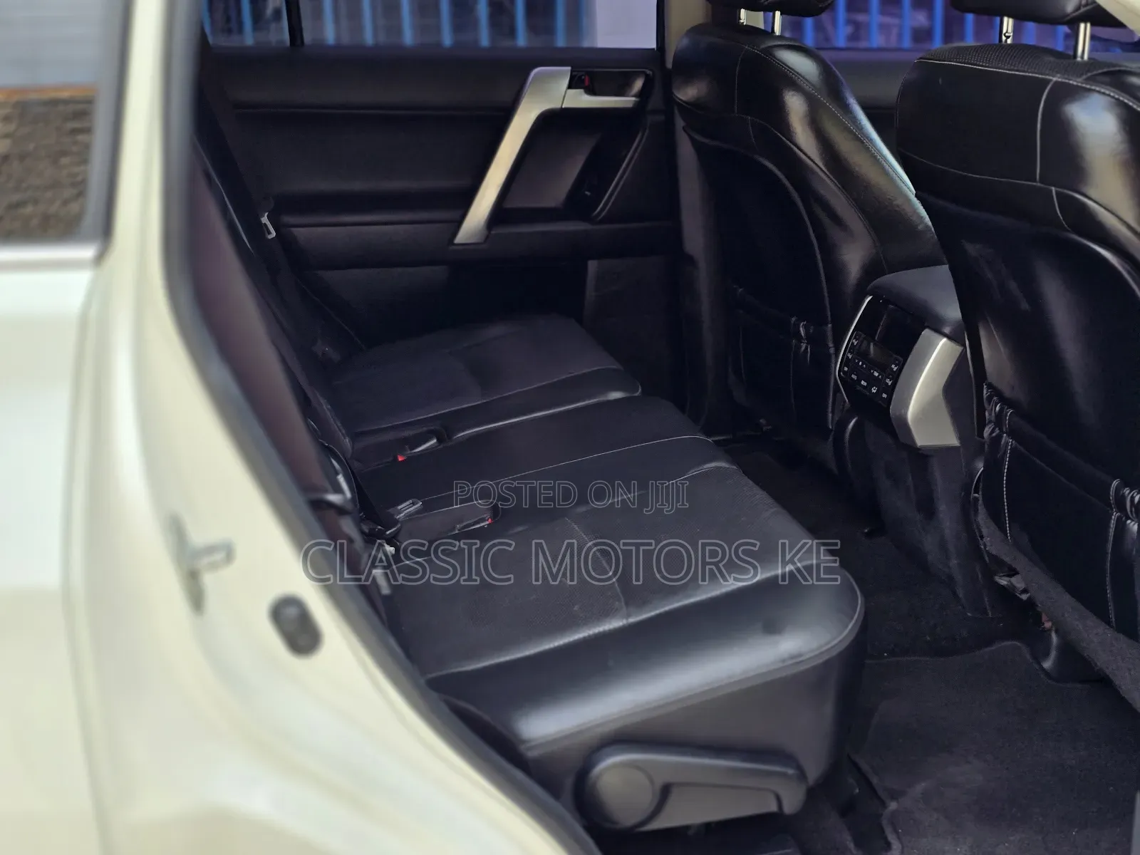 Toyota Land Cruiser Prado 2.8 2019 Pearl