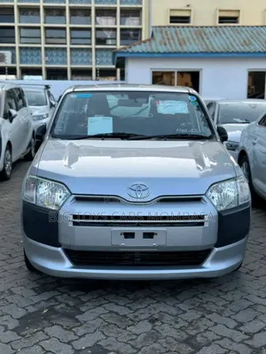 Toyota Succeed 2020 Silver