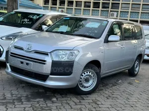 Toyota Succeed 2020 Silver
