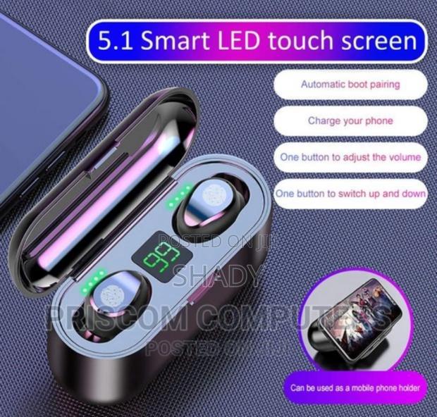 F9 TWF Earbuds - main view