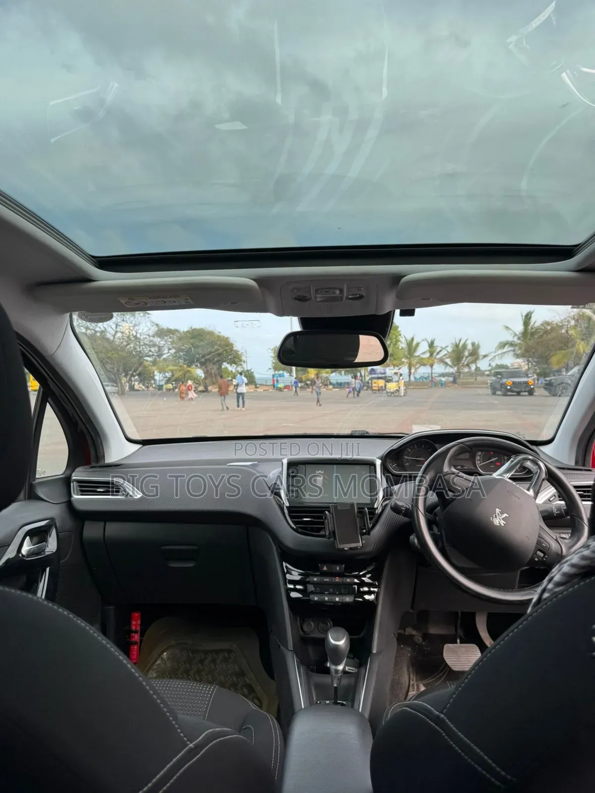 Peugeot 208 2019 Maroon