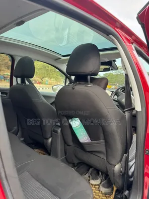 Peugeot 208 2019 Maroon