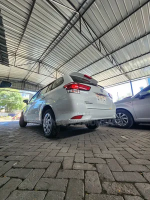 Toyota Corolla Fielder 2019 White