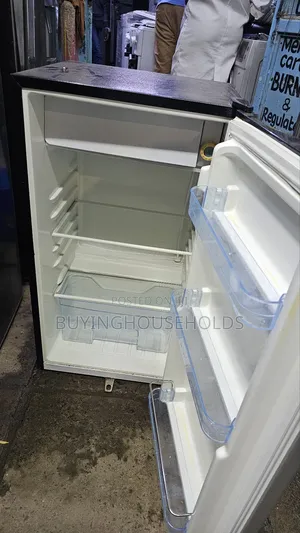 Von 90l Fridge ,Used