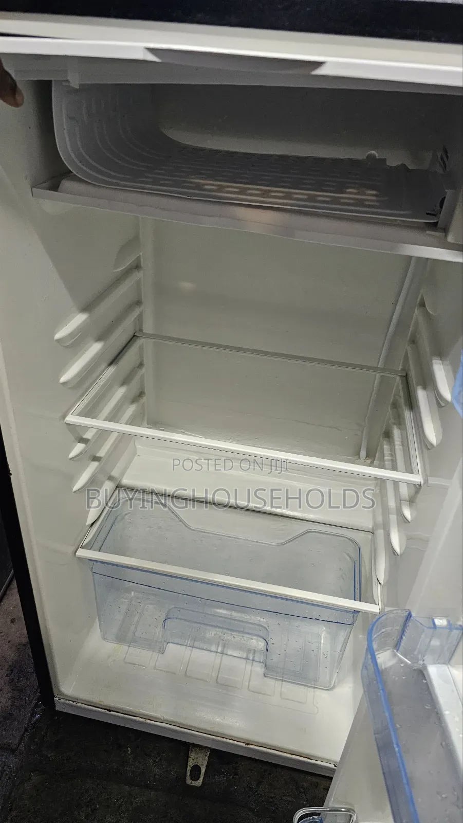 Von 90l Fridge ,Used