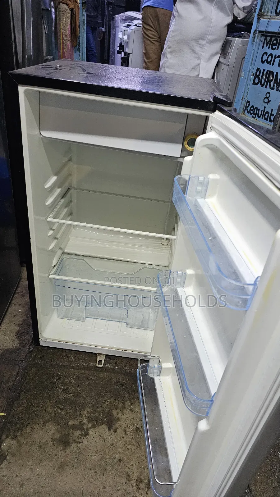 Von 90l Fridge ,Used