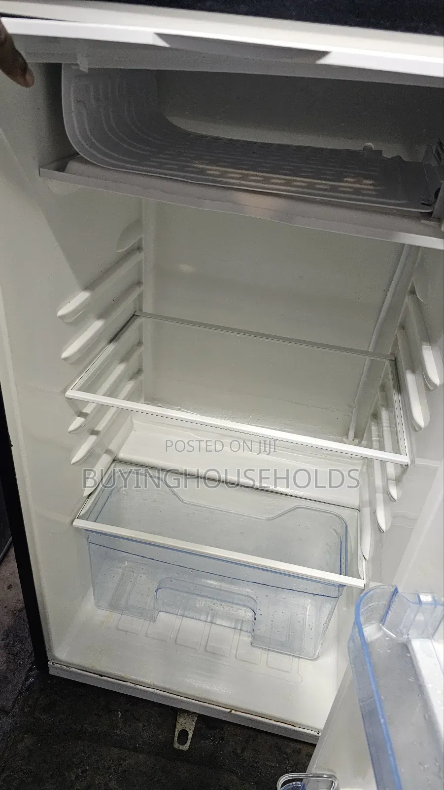 Von 90l Fridge ,Used