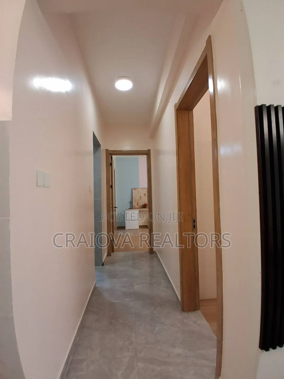 2bdrm Apartment in Valley Arcade for sale