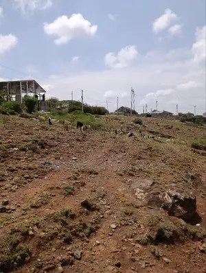 3 Acres Plot for Sale in Chokaa, Hurlingham