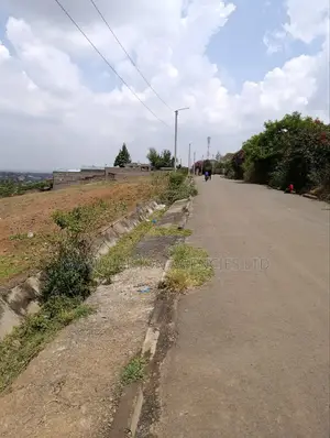 3 Acres Plot for Sale in Chokaa, Hurlingham