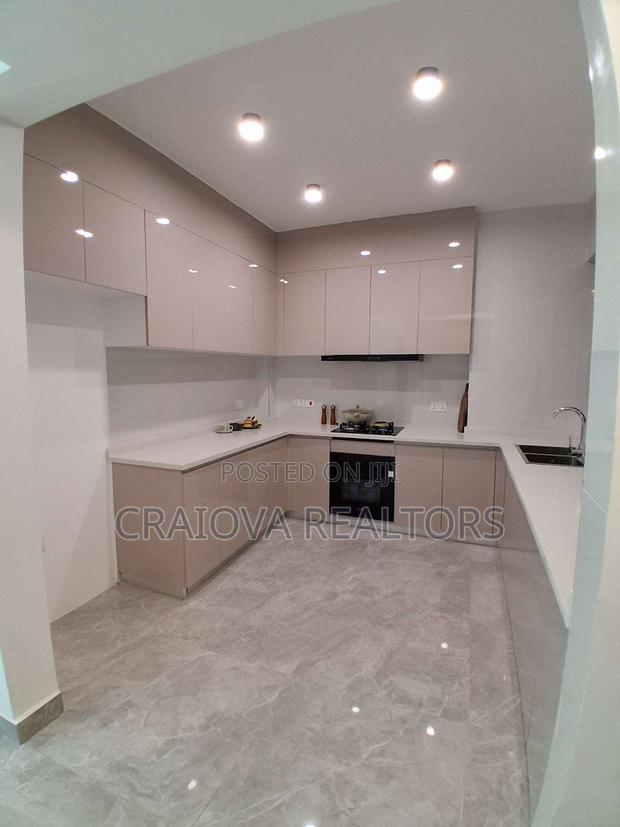 3bdrm Apartment in Valley Arcade for sale - thumbnail 11