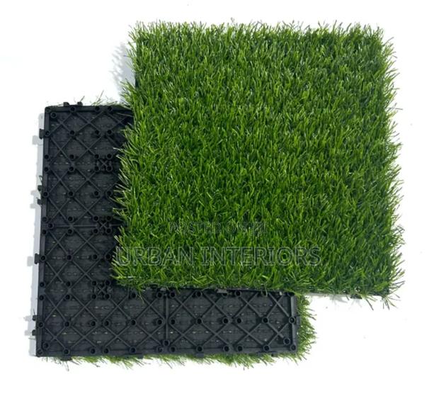 Artificial Grass Carpet With Drainage Holes - main view