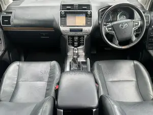 Toyota Land Cruiser Prado 2020 Gray