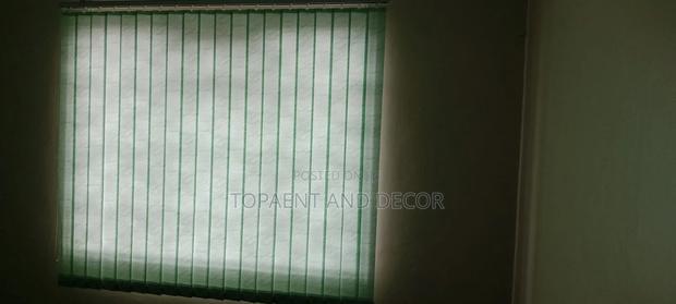 Well Covering Window Blinds
