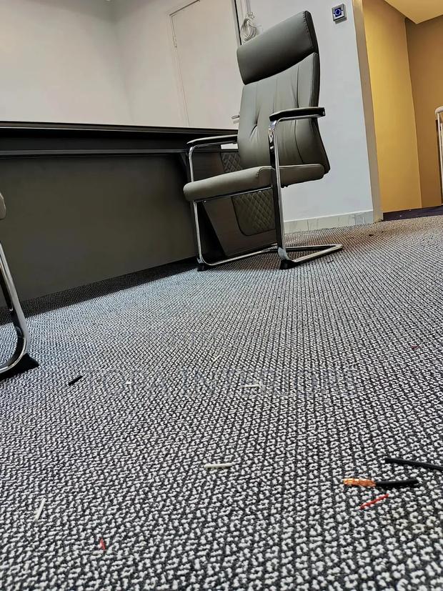 Elegant Easy to Clean Black and White Wall to Wall Office Floor Carpet