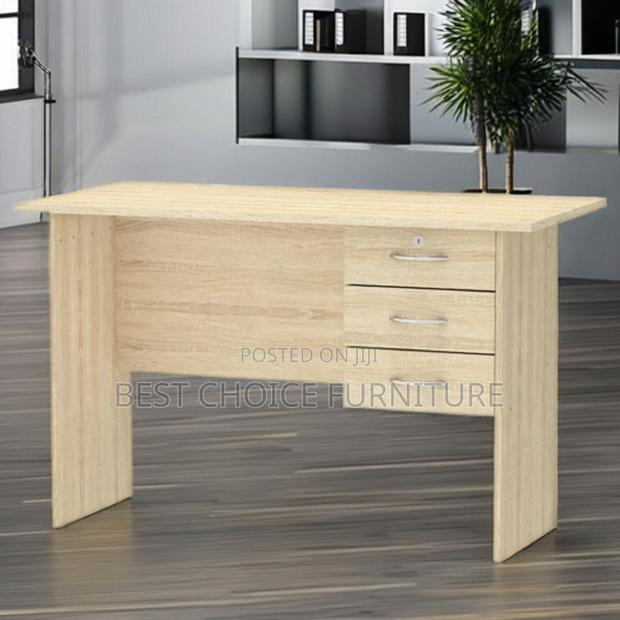 Office Desk : Local Office Desk in an Oak Finish. - thumbnail 4
