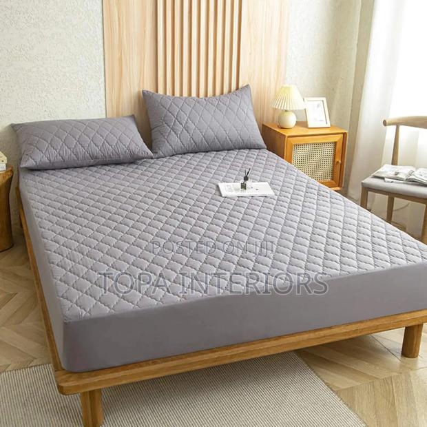 Quality Bed Hygiene Quilted Absorbent Waterproof Mattress Covers