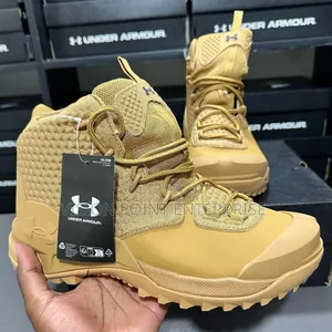 Under Armour Storm 3 Outdoor Hiking Boots