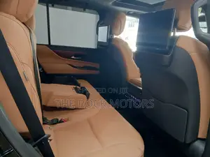 Lexus LX LX 600 2022 Black