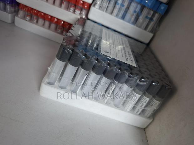 Black Top Vacutainers - main view