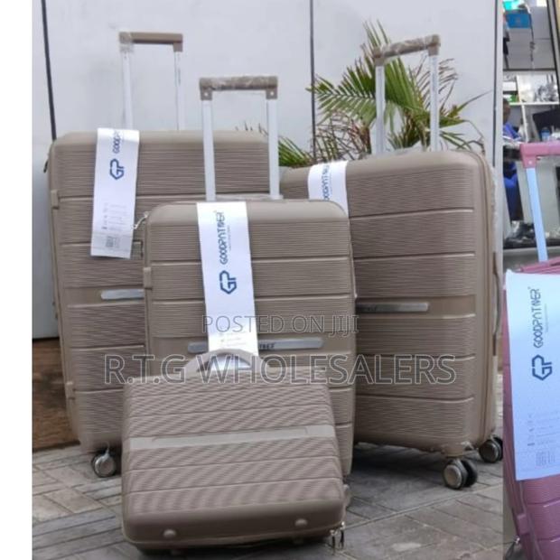 4 in 1 Unbreakable Luxury Rubber Suitcase Set – Size 1 - main view