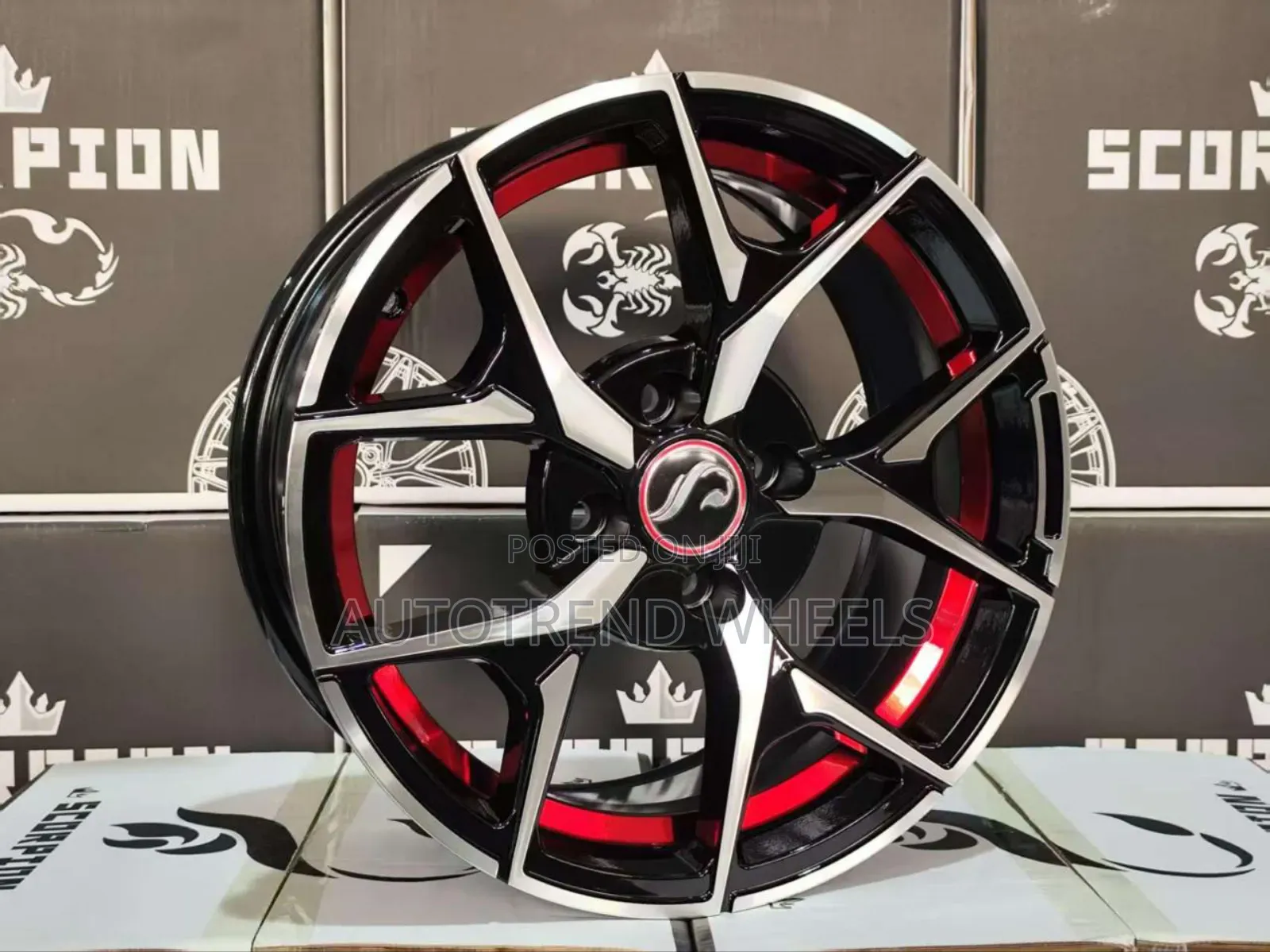 15" Inch Alloy Rims Nissan Note With Red Stripe
