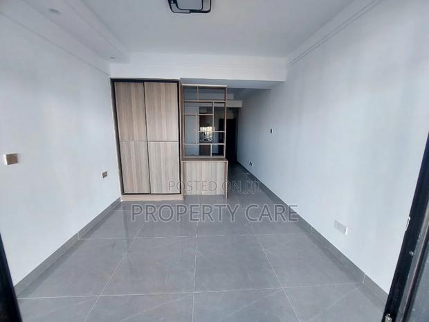 Studio Apartment in Valley Arcade for rent - thumbnail 3