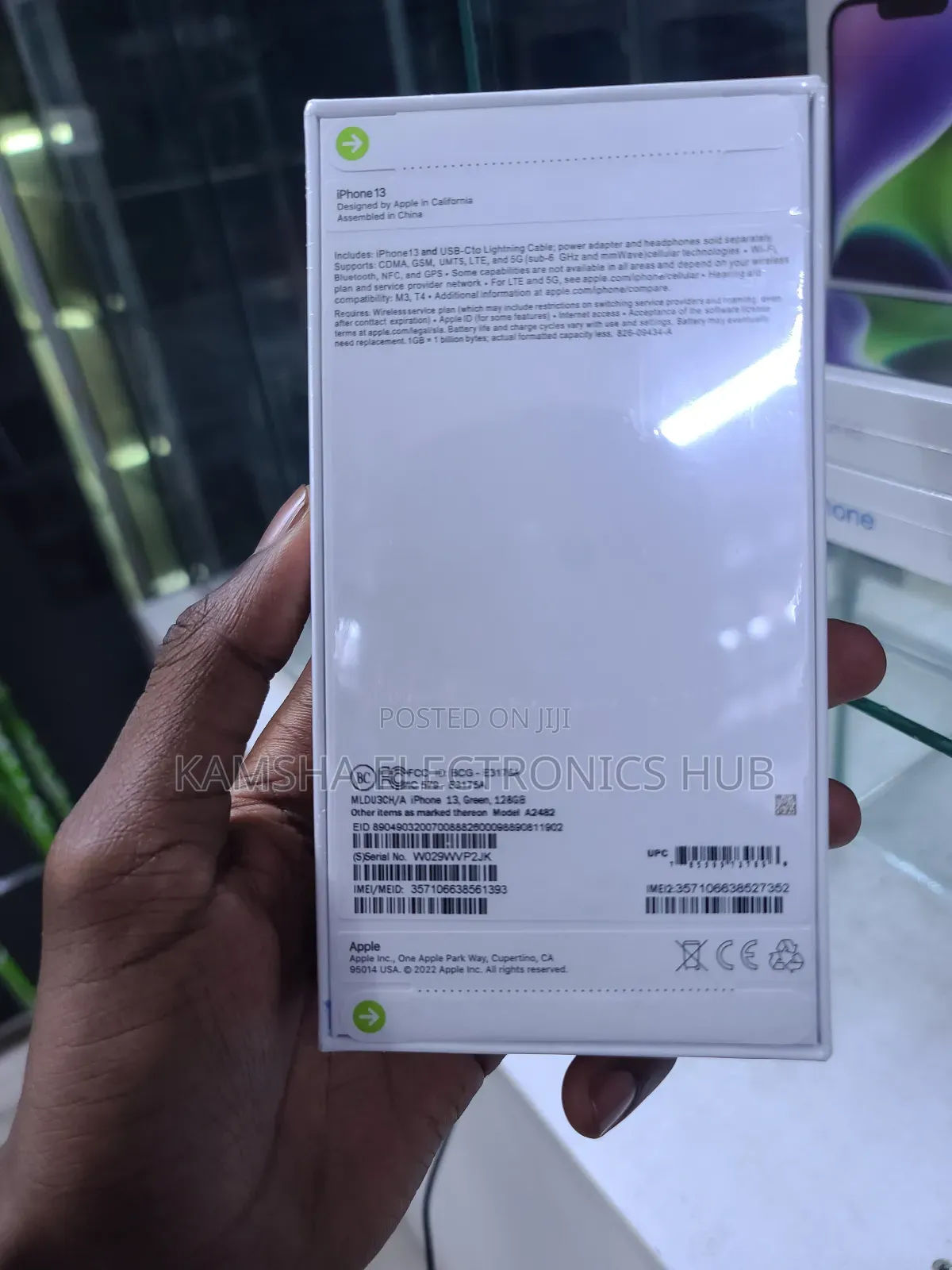 New Apple iPhone 13 128 GB Green