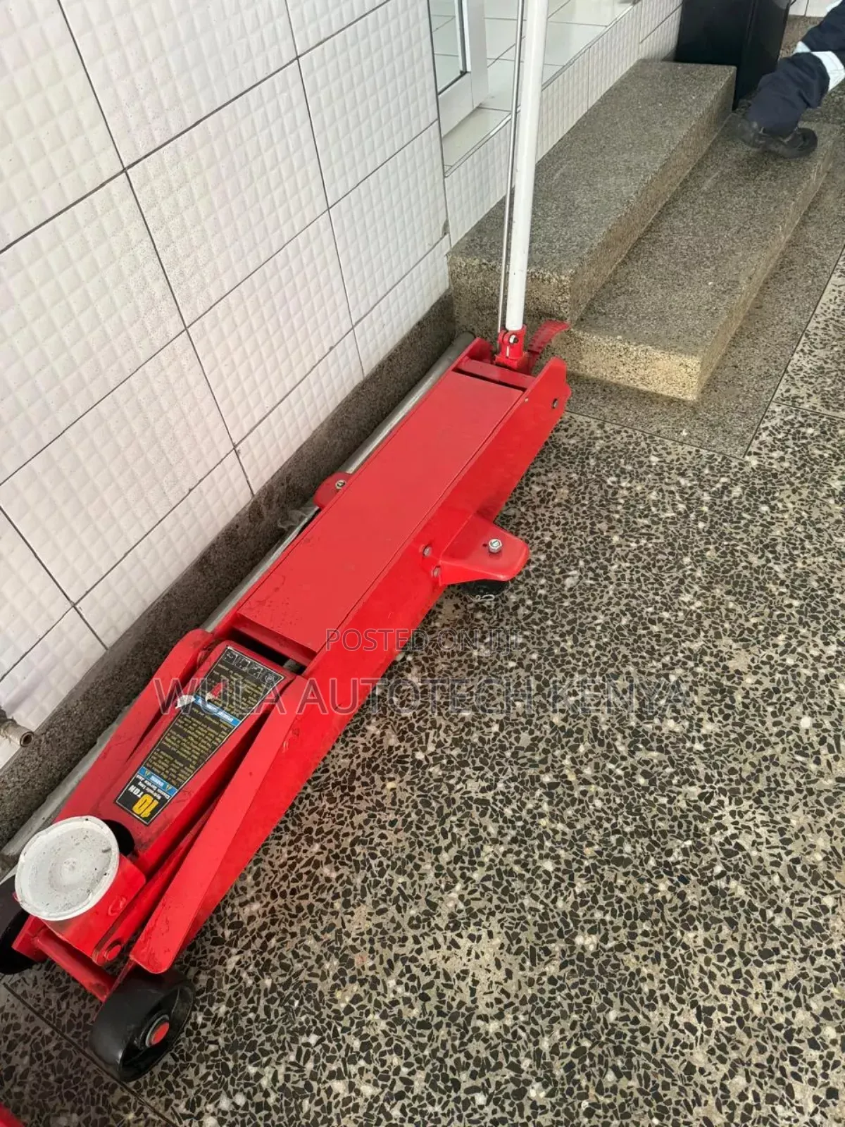 Heavy Duty Machinery Trolley Jack 10tns High Quality Sunshine Wula