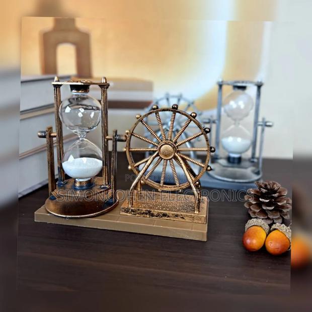Vintage Ferris Wheel Hour Glass - thumbnail 2