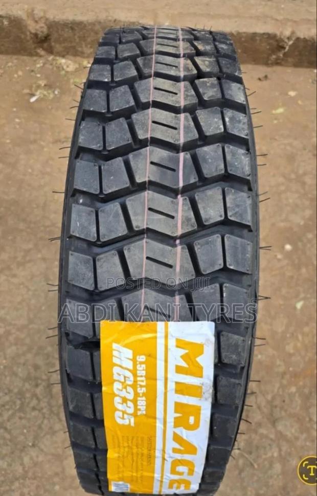 9.5r17.5 Mirage Tires Diff - main view