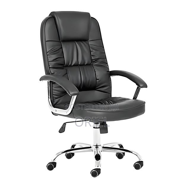 Black Pu Leather Executive Office Chair - thumbnail 11