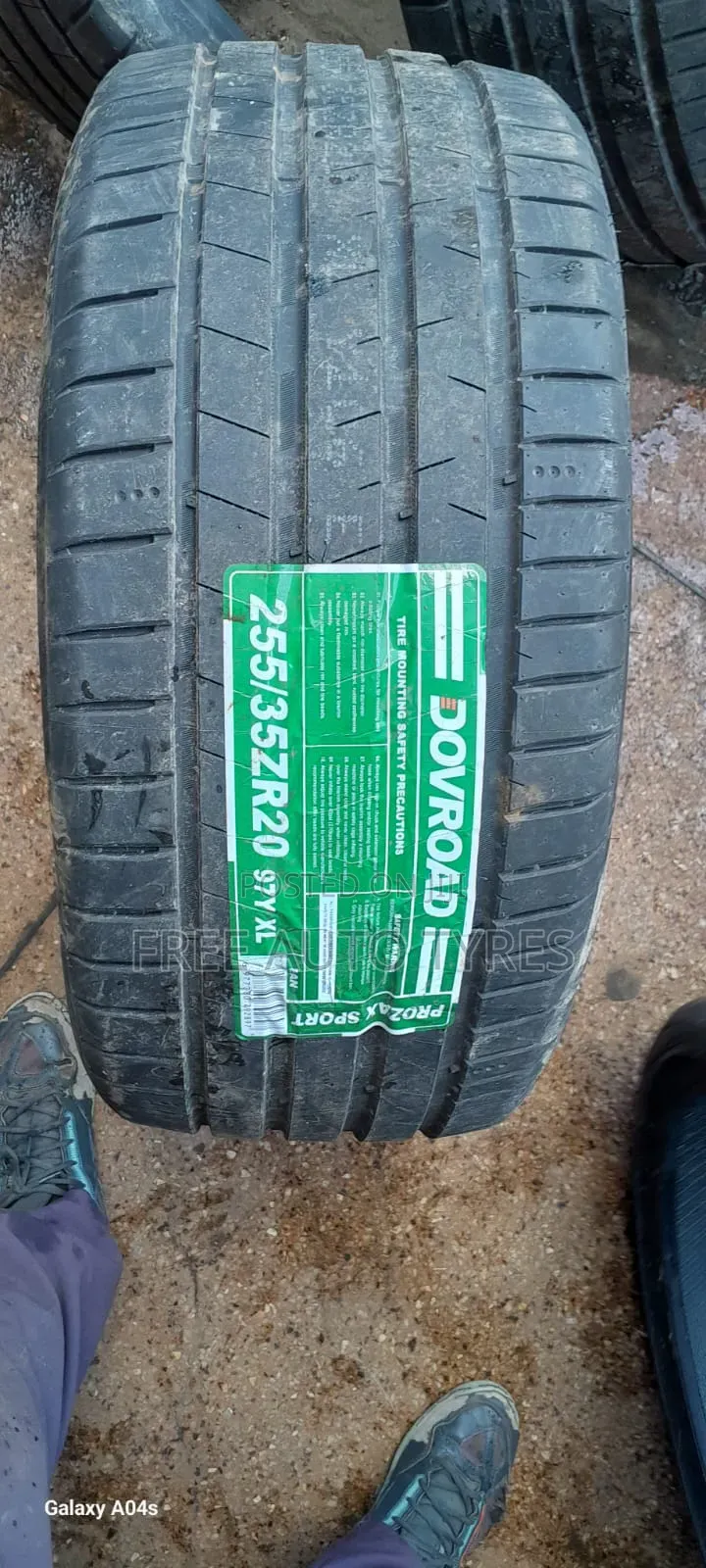 255 35r20 Dovroad