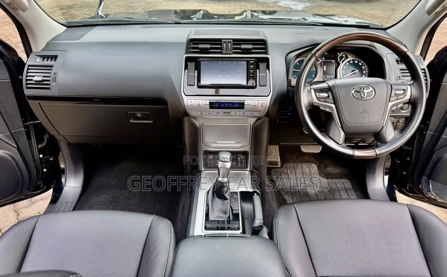 Toyota Land Cruiser Prado 2021 Black